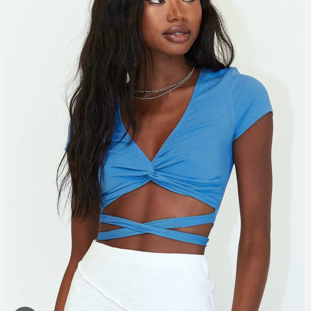 Princess polly top cross over ties